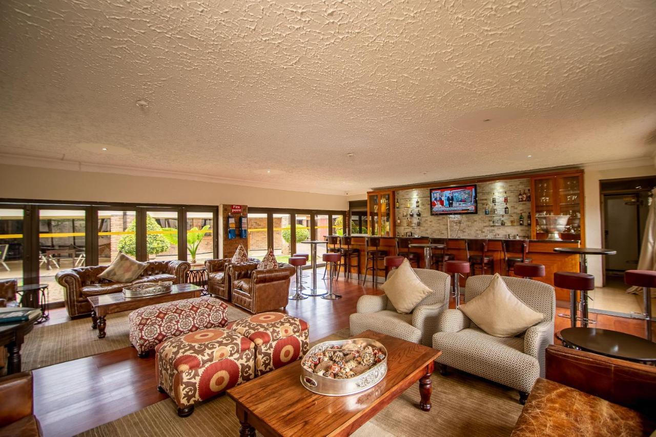 The Victoria Falls Deluxe Suites Exterior foto