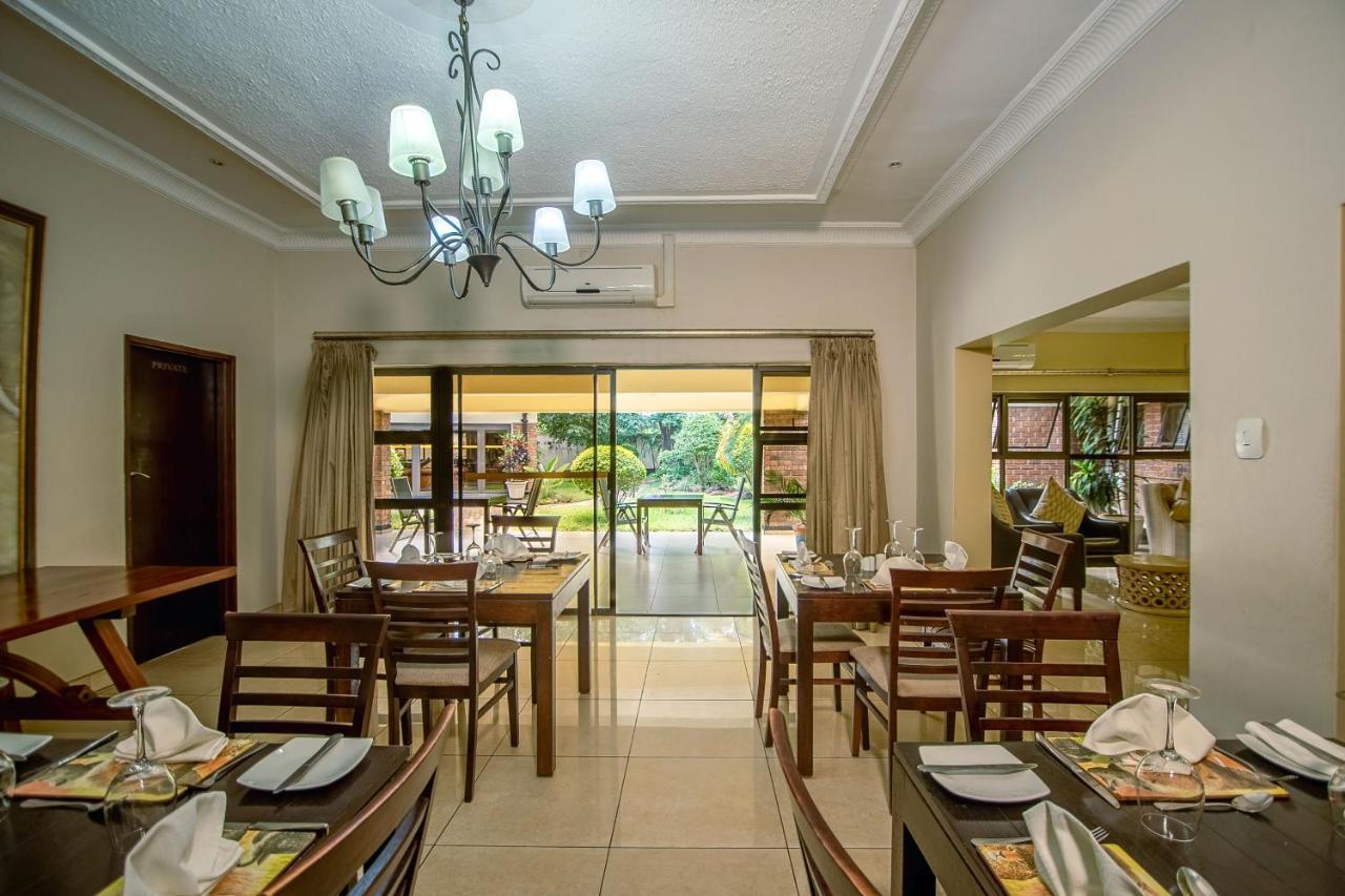 The Victoria Falls Deluxe Suites Exterior foto