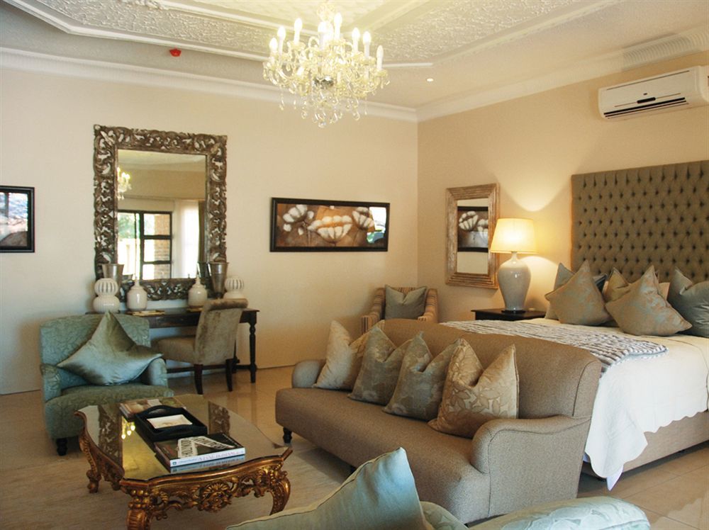 The Victoria Falls Deluxe Suites Exterior foto