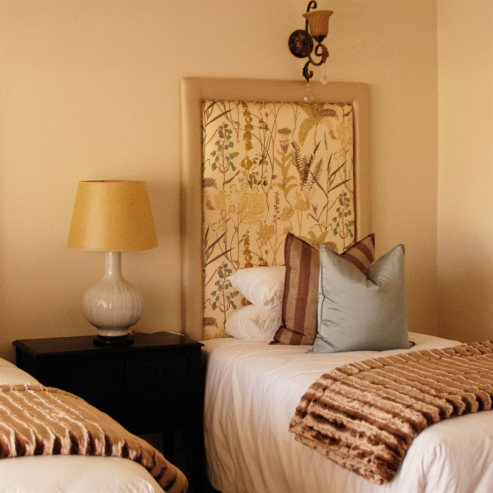 The Victoria Falls Deluxe Suites Exterior foto